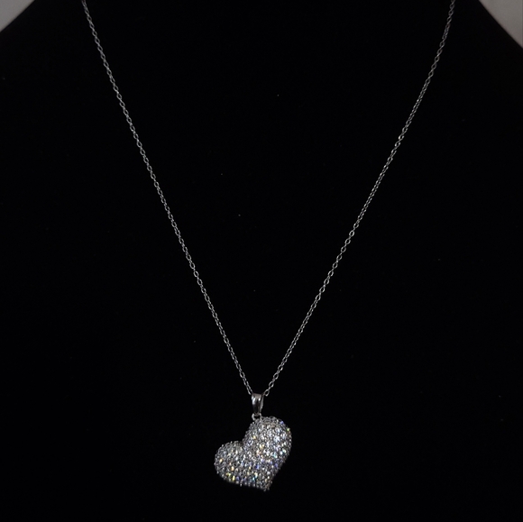 Dk 925 sterling heart with beautiful czs - Picture 6 of 15